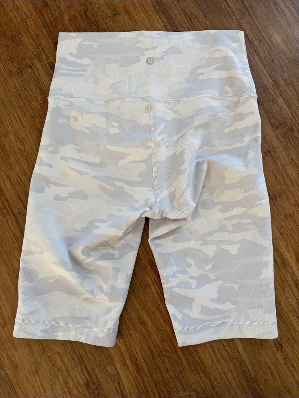 Lululemon Wunder Under Short 10" *Ribbed Incognito Camo, SZ 6